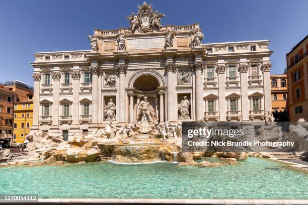 trevi fountain, rome, italy - fontana de trevi fotografías e imágenes de stock