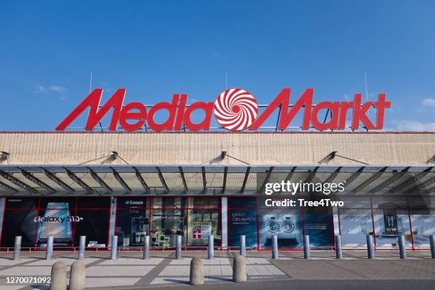 621 Media Markt Stock Photos, High-Res Pictures, and Images - Getty Images