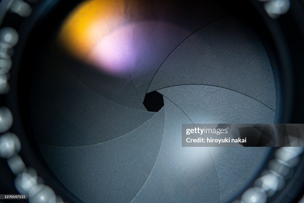 DIAPHRAGM BLADE OF LENS OF CAMERA