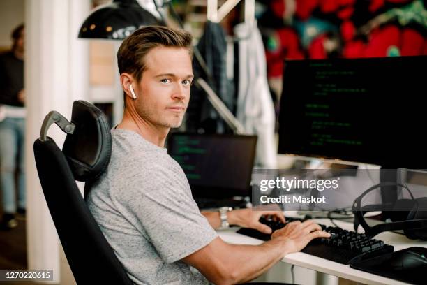 3,436 Computer Professional Side View Stock Photos, High-Res Pictures ...