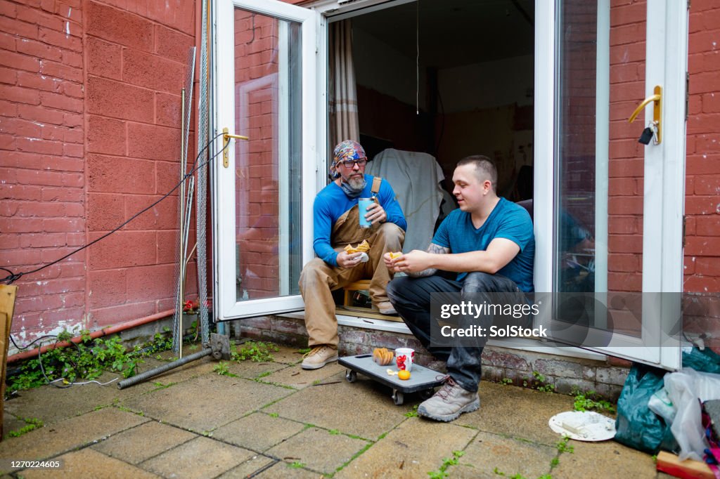 Builders Eating Their Lunch