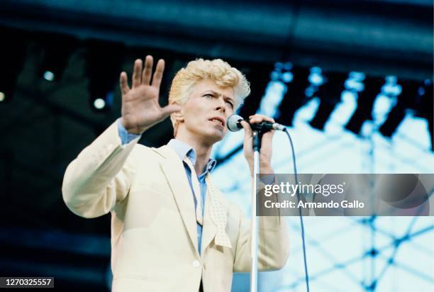 Singer David Bowie performing The Serious Moonlight show in Vancouver, Canada. August 9, 1982.