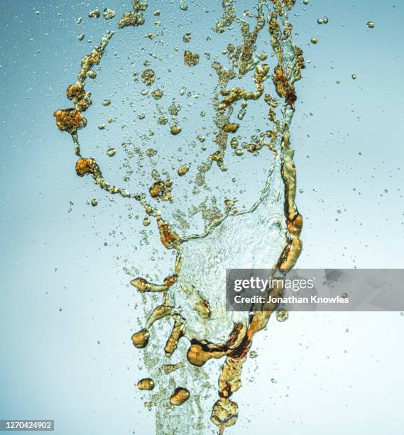 Fizzy Drink Explosion Photos and Premium High Res Pictures - Getty Images