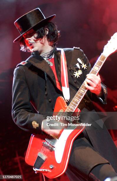 Jack White of The White Stripes performs at the Greek Theatre on August 12, 2005 in Berkeley, California.