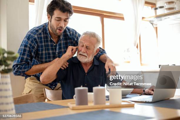 lunch time!!. elderly father refusing don't want to eat and medication at home. - demens bildbanksfoton och bilder