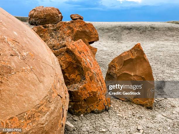 Environment Sand Rocks Red Rock Sediment Photos and Premium High Res Pictures - Getty Images