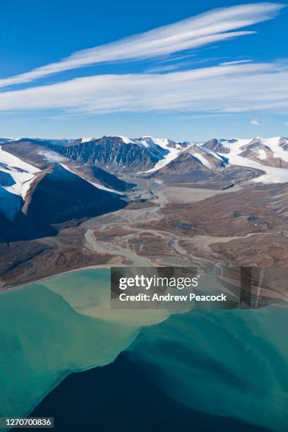 aerial landscape of guys bight, baffin island, nunavut, canada. - baffin island stockfoto's en -beelden