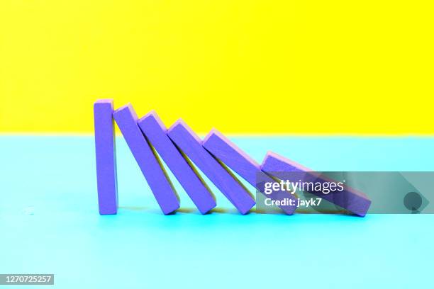 leadership - dominoes stock pictures, royalty-free photos & images