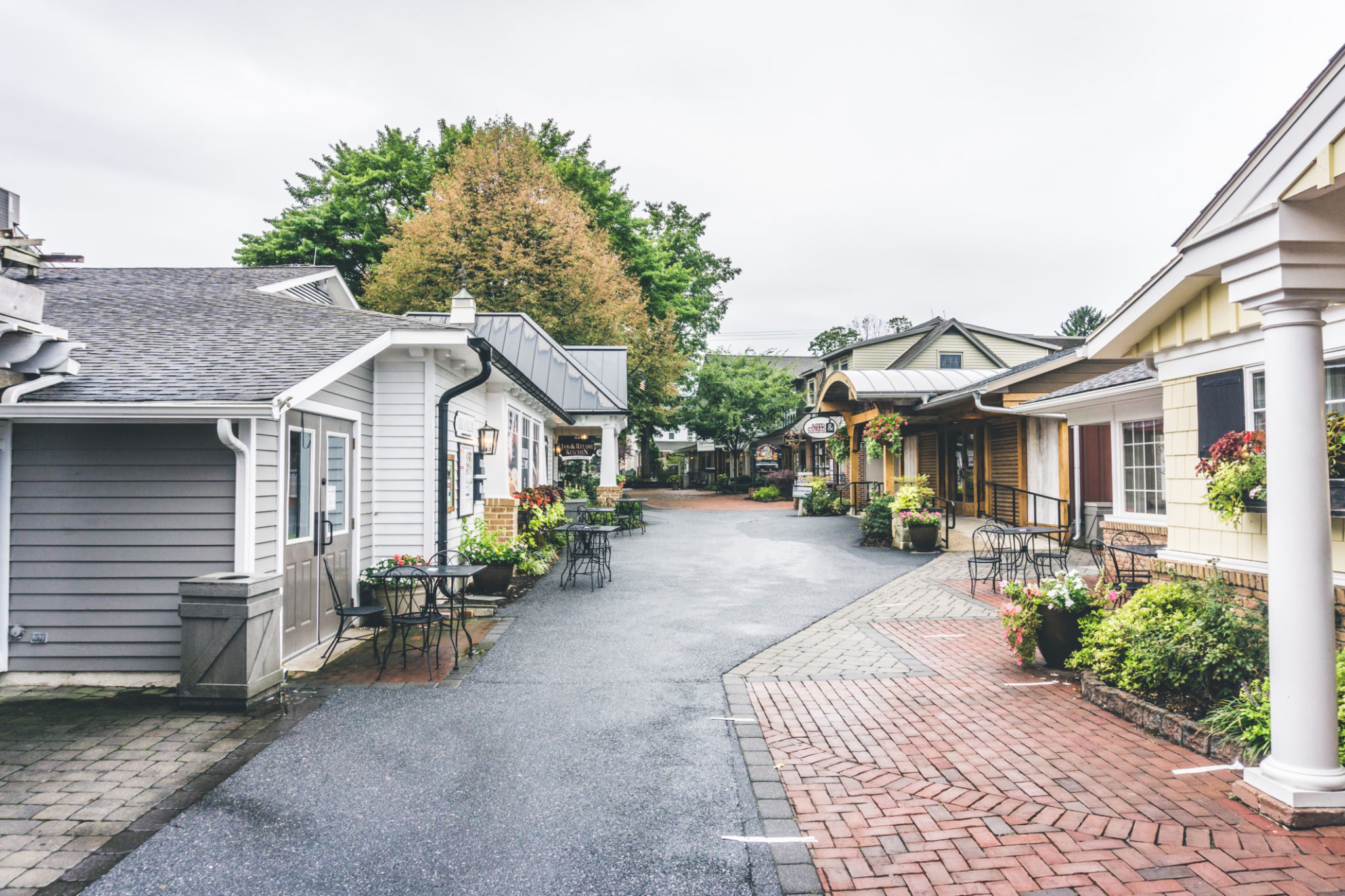 lancaster shopping