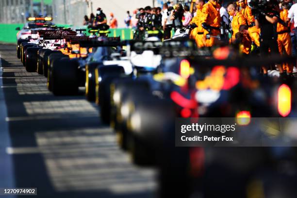 F1 Racing Startingline Car Start Line Photos and Premium High Res Pictures - Getty Images