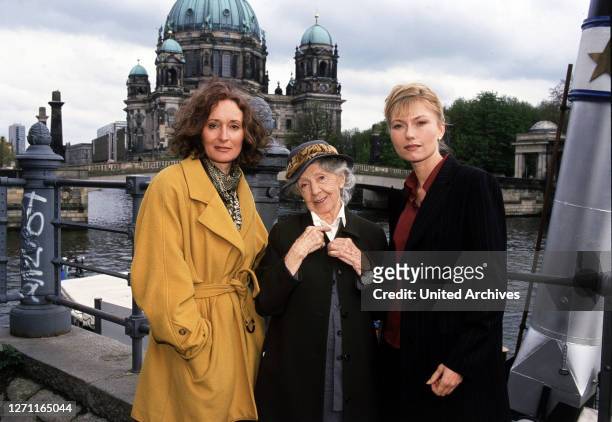 Der Fernsehfilm der Woche Deutschland 2001 / Detlef Rönfeldt Ruth Levenstein lebt mit ihrer Tochter Liz und deren Familie in New York. Ihre...