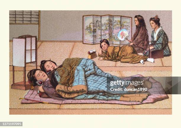 frauen schlafen auf traditionellen japanischen schlafmatten, tatami - blanket stock-grafiken, -clipart, -cartoons und -symbole