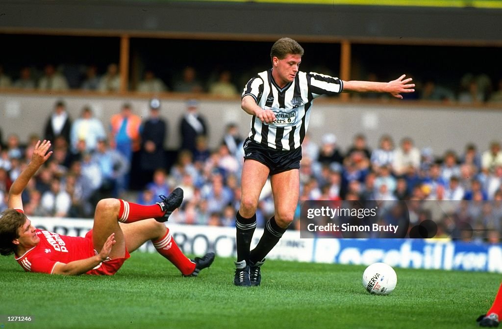 Paul Gascoigne of Newcastle United and Jan Molby of Liverpool