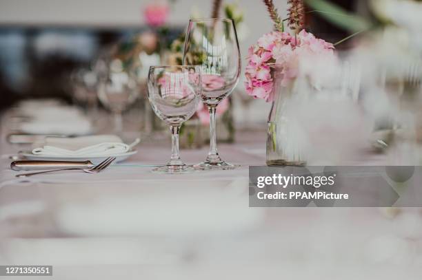 esstisch - wedding table setting stock-fotos und bilder