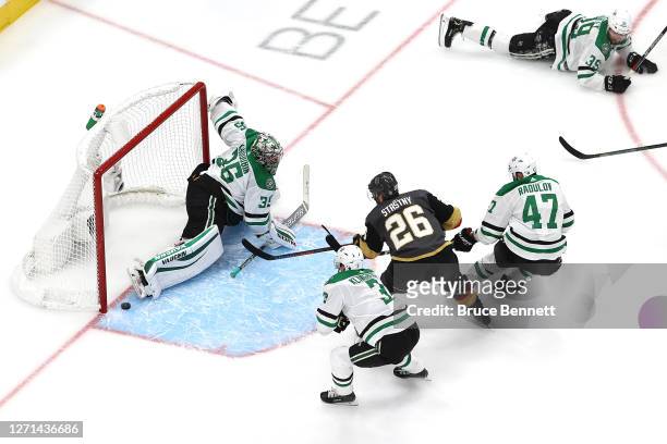 Paul Stastny of the Vegas Golden Knights scores a goal on Anton Khudobin of the Dallas Stars during the second period in Game Two of the Western...