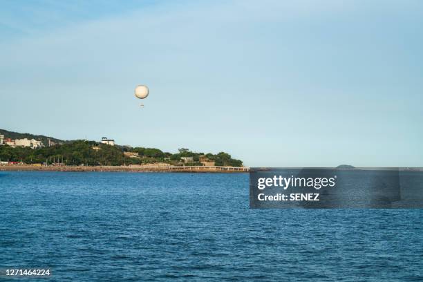 cityscape of xiamen, fujian, china - weather balloon stock pictures, royalty-free photos & images