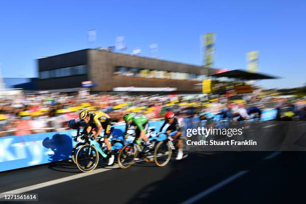 Sprint / Arrival / Caleb Ewan of Australia and Team Lotto Soudal / Sam Bennett of Ireland and Team Deceuninck - Quick-Step Green Points Jersey /...