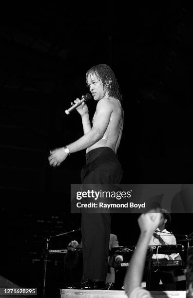 Singer Johnny Kemp performs at the Mecca Arena in Milwaukee, Wisconsin in July 1988.