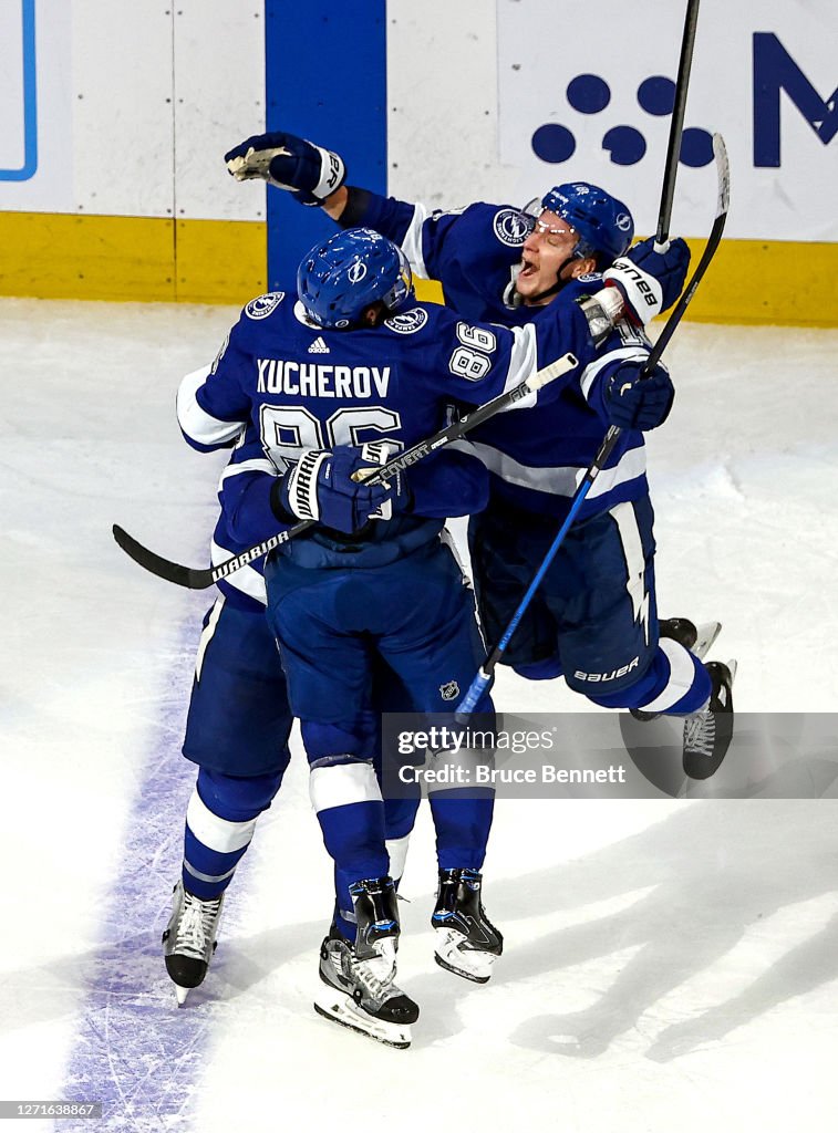 New York Islanders v Tampa Bay Lightning - Game Two