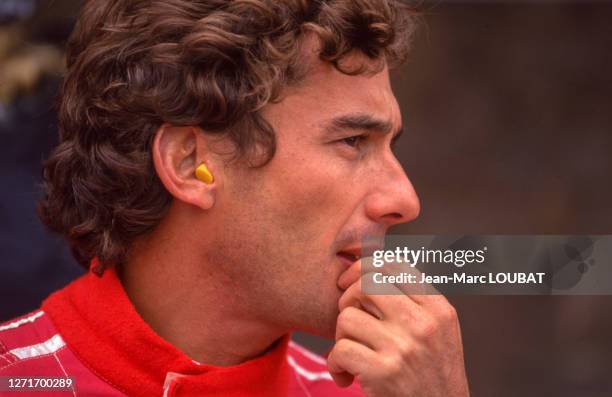Portrait du pilote français Alain Prost lors du Grand Prix de Formule 1 à Estoril le 26 septembre 1993, Portugal.