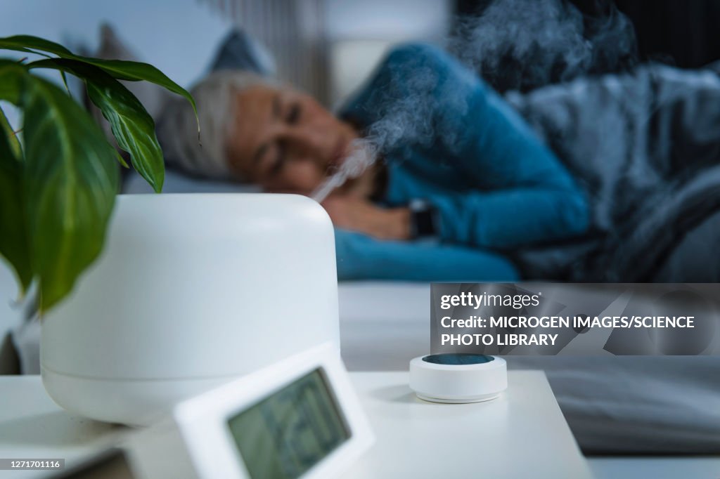 Air humidifier in bedroom