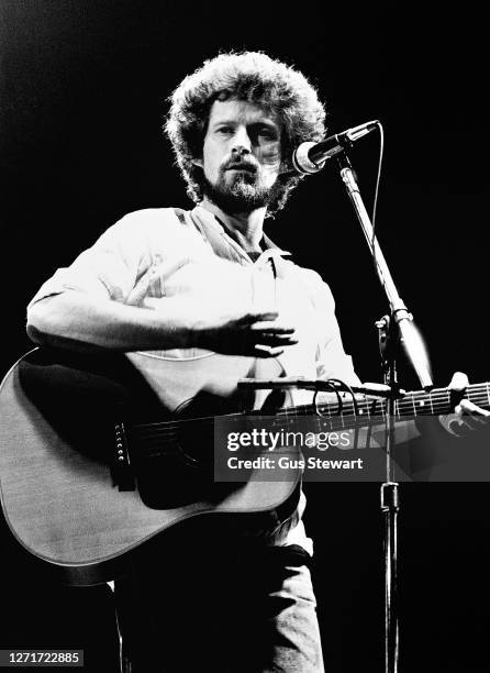 Don Henley of The Eagles performs on stage at the Wembley Arena, London, England, on 26 April 1977.