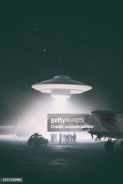 old style ufo encounter, miniature photography - flying saucer stock pictures, royalty-free photos & images