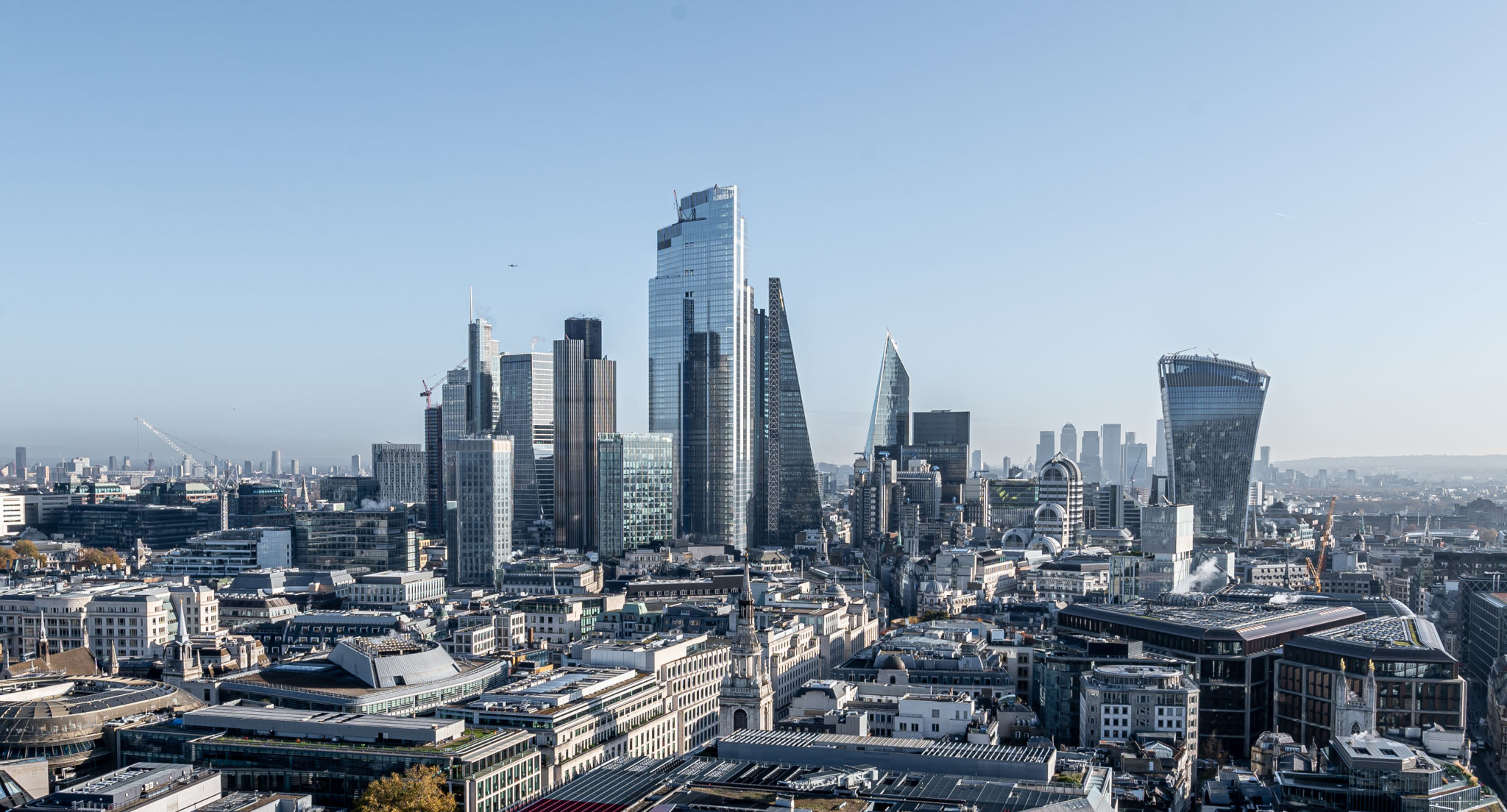 canary wharf skyline