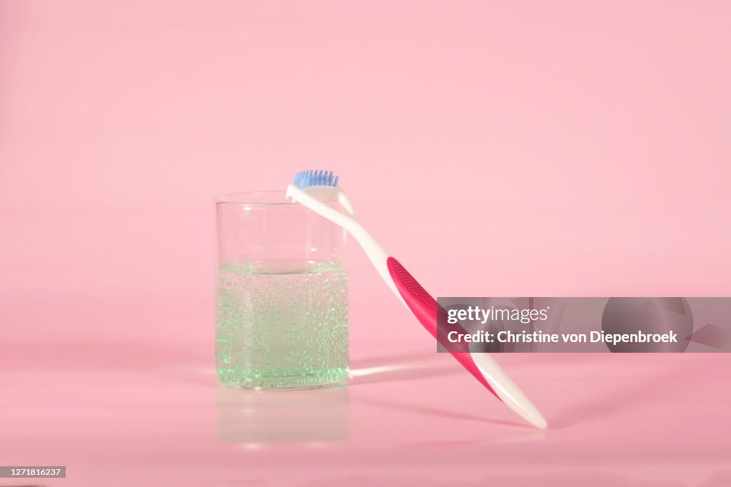 Equipment for interproximal tooth care