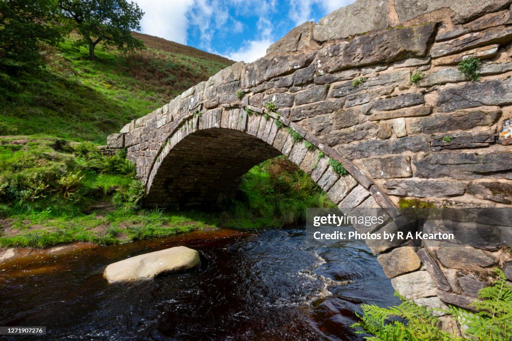 Three Shires Head Peak District England High-Res Stock Photo - Getty Images