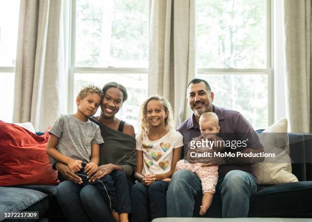 portrait of family at home - stepfamily fotografías e imágenes de stock