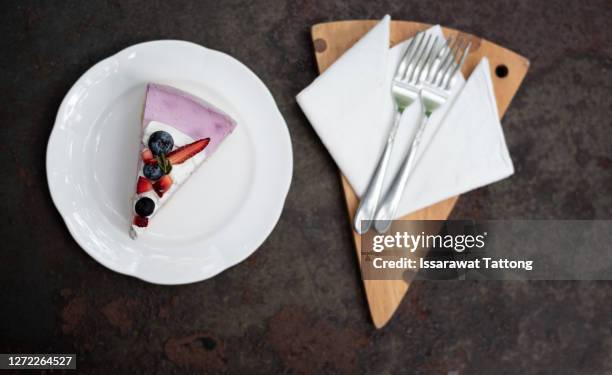top view of blueberry,strawberry cake with fresh berries on plate isolated on - blueberry pie isolated stock pictures, royalty-free photos & images
