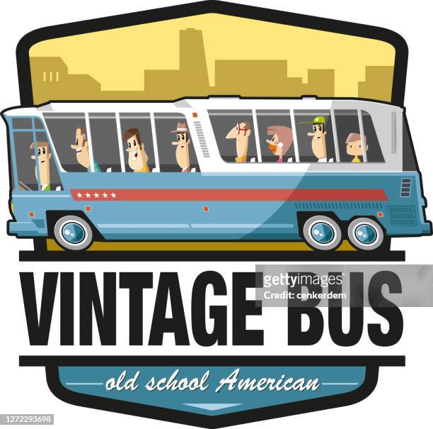 ilustrações, clipart, desenhos animados e ícones de ônibus vintage - t shirt com logótipo
