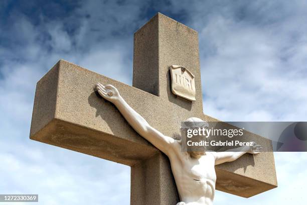 the holy cross - thorn like stock pictures, royalty-free photos & images