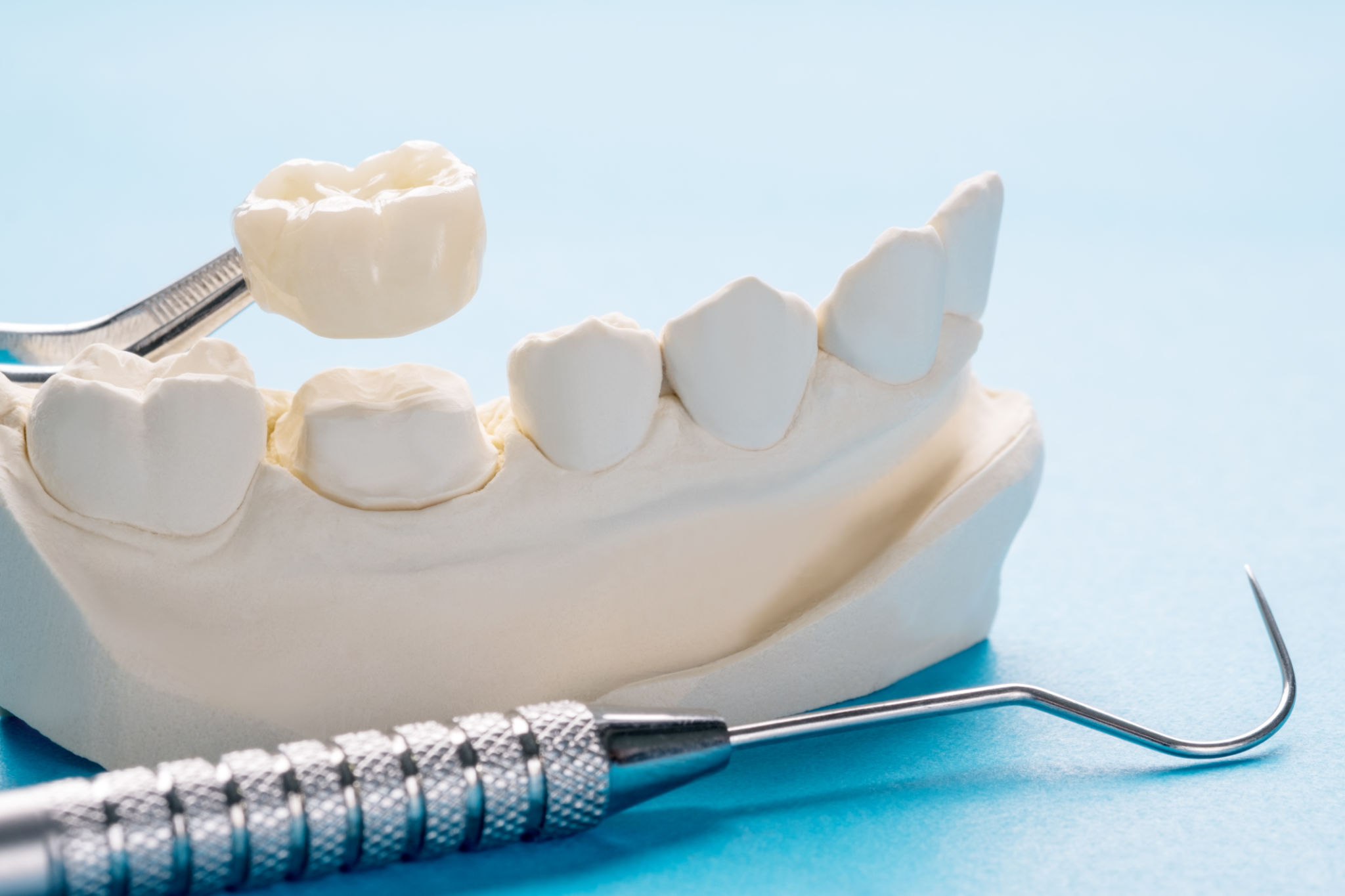 zirconia dental implant
