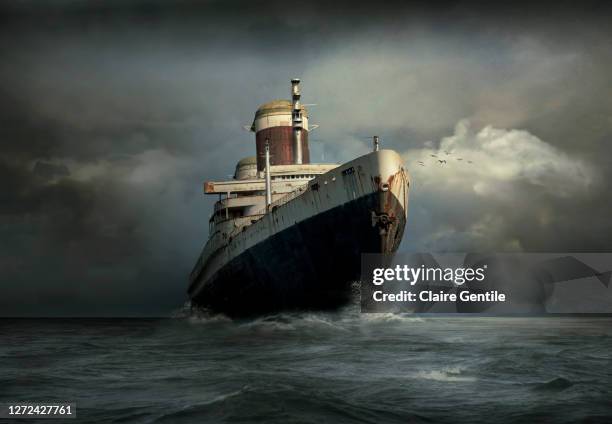 ss united states ocean liner - dampfer stock-fotos und bilder