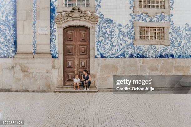 family travelling in portugal - porto district portugal stock pictures, royalty-free photos & images