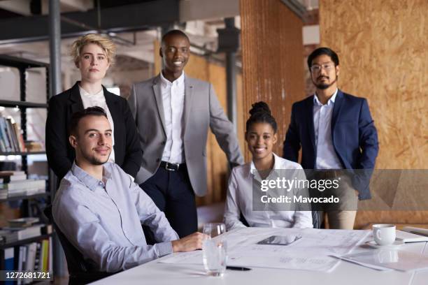 Work Crew Office Photos and Premium High Res Pictures - Getty Images