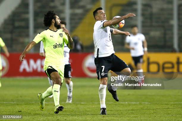 Esteban Paredes of Colo-Colo controls the ball during a group C match between Colo Colo and Peñarol as part of Copa CONMEBOL Libertadores 2020 at...