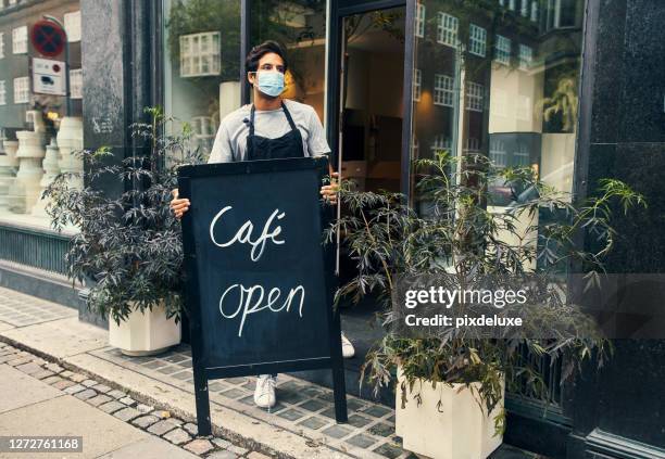 come in, we've kept your coffee warm for you - restaurants open during lockdown stock pictures, royalty-free photos & images