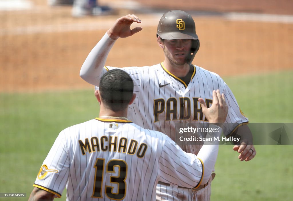 Los Angeles Dodgers v San Diego Padres