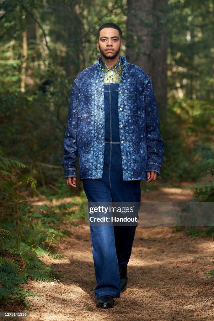Burberry Spring/Summer 2021 Show