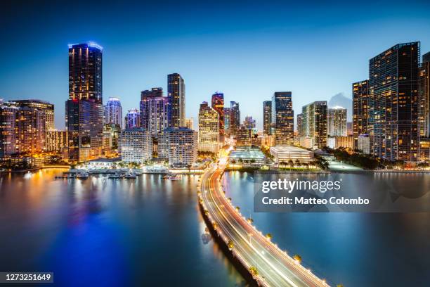 miami skyline at twilight, florida, united states - miami business imagens e fotografias de stock