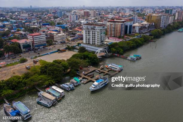 aerial view of maine drive ,kochi kerala india - cotchin stock-fotos und bilder