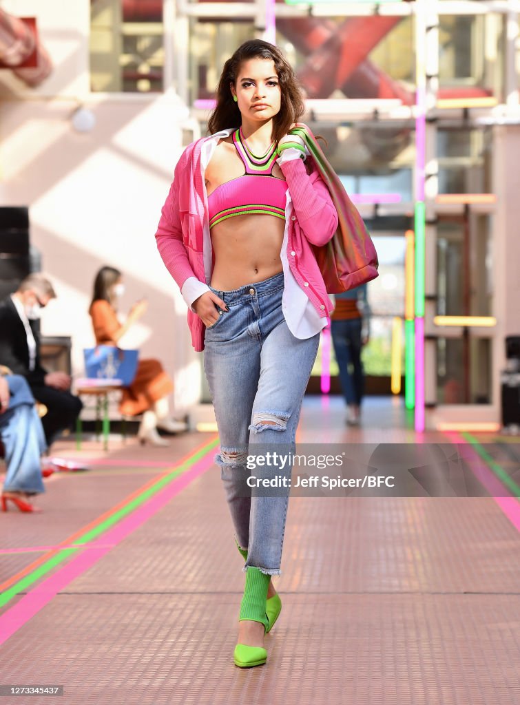 Mark Fast - Runway - LFW September 2020