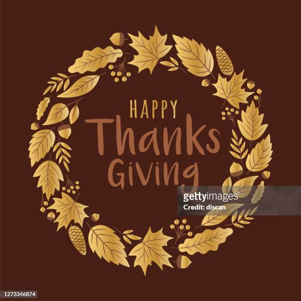 glückliche thanksgiving-karte mit goldenen kranz. - happy thanksgiving text stock-grafiken, -clipart, -cartoons und -symbole