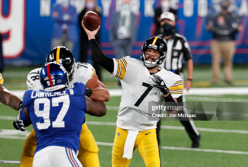 Pittsburgh Steelers v New York Giants