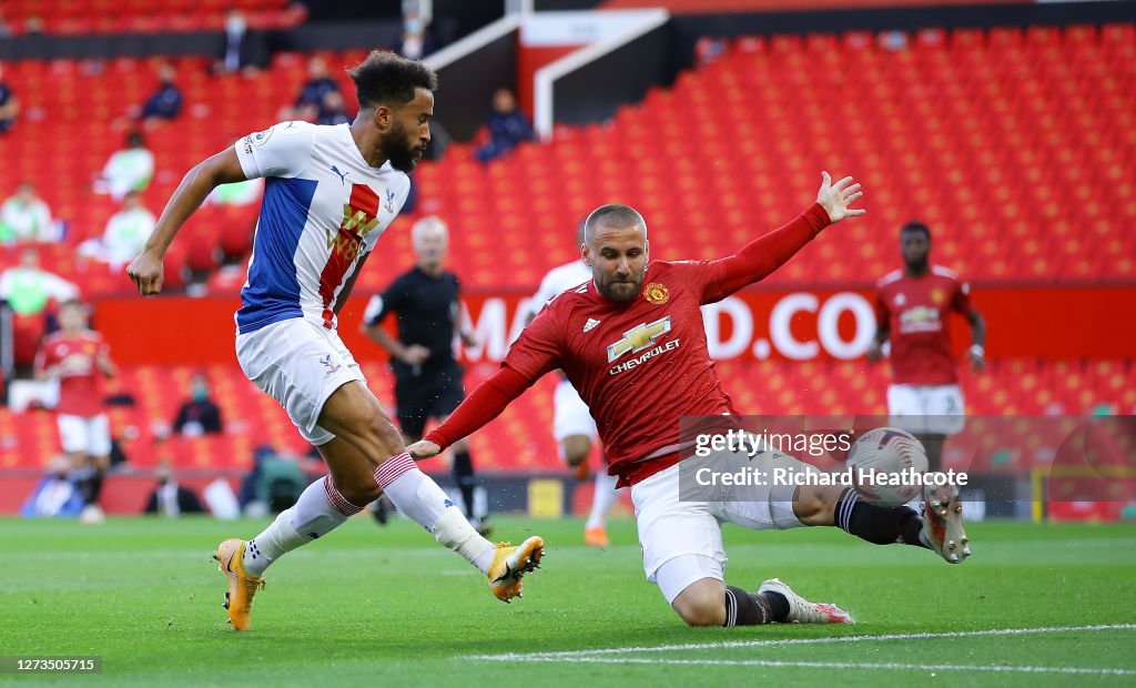 Manchester United v Crystal Palace - Premier League