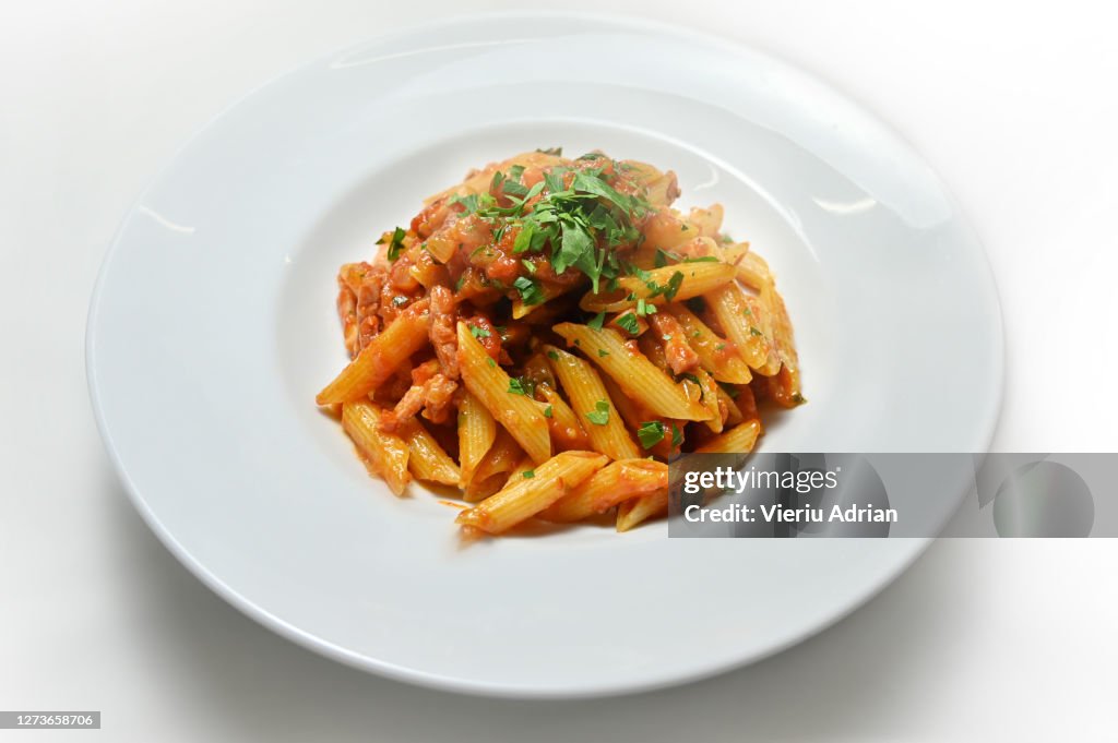 Penne all amatriciana pasta food tomaten