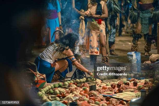 Aztec Ritual Dance Photos and Premium High Res Pictures - Getty Images